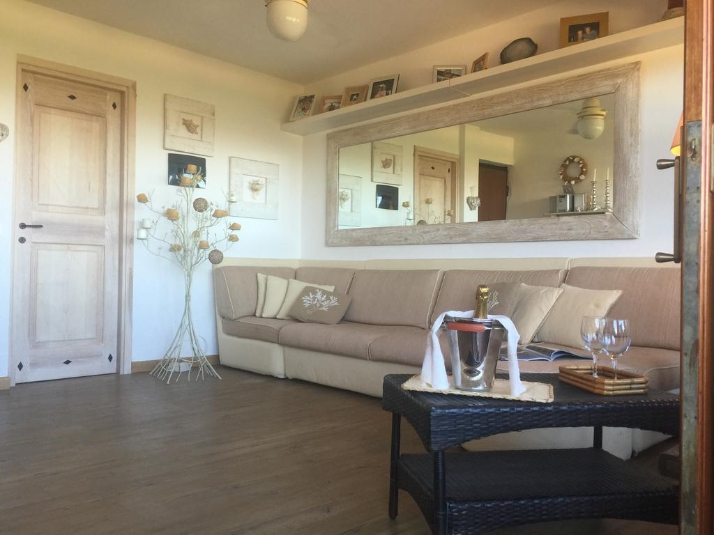 Smeralda Residenza Di Charme Portisco Zimmer foto